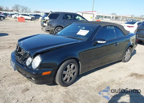 2001 Mercedes-Benz Clk 320 from USA, damaged, VIN WDBLK65G51T076067